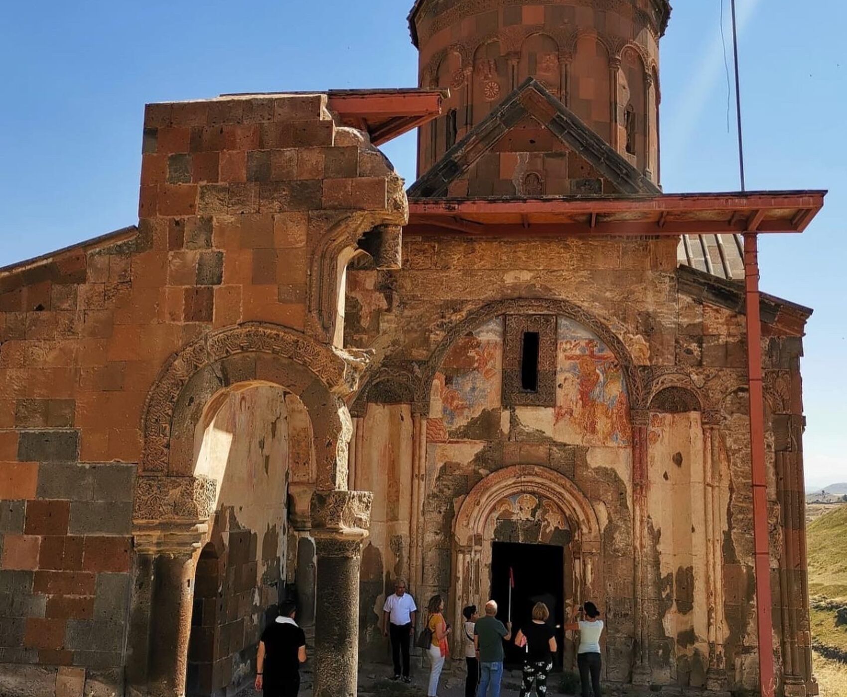 UÇAKLI VAN KARS KARADENİZ BATUM  TURU