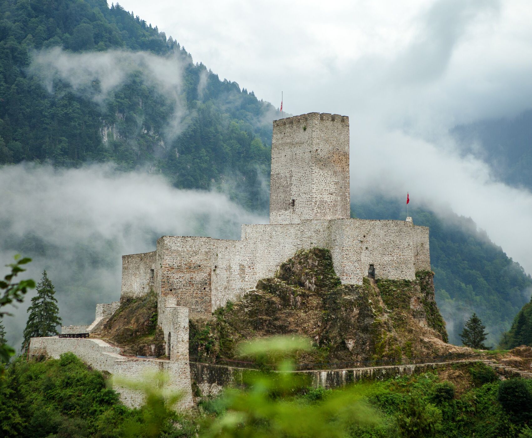UÇAKLI VAN KARS KARADENİZ BATUM  TURU