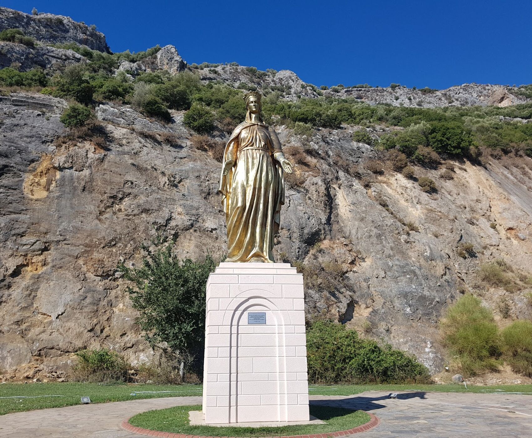 UÇAKLI BÜYÜK EGE İZMİR GÖKÇEADA BOZCAADA AYVALIK TURU
