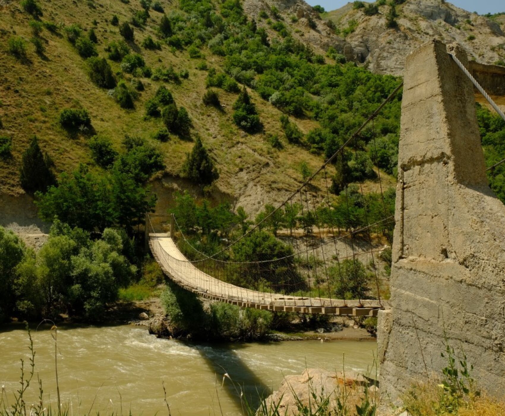 UÇAKLI VAN BAŞKALE YÜKSEKOVA HAKKARİ ŞIRNAK CİZRE DİYARBAKIR