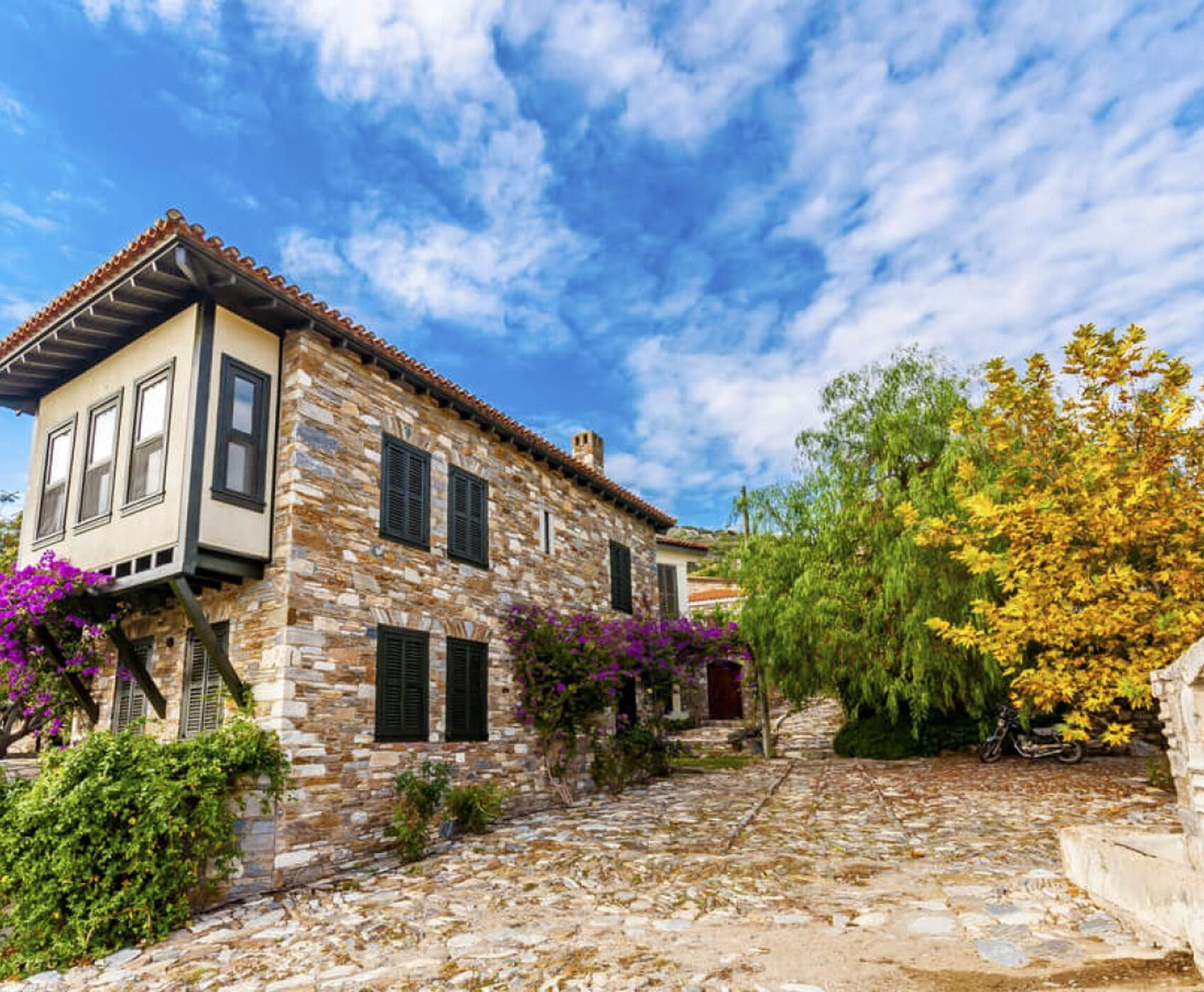 ALAÇATI OT FESTİVALİ