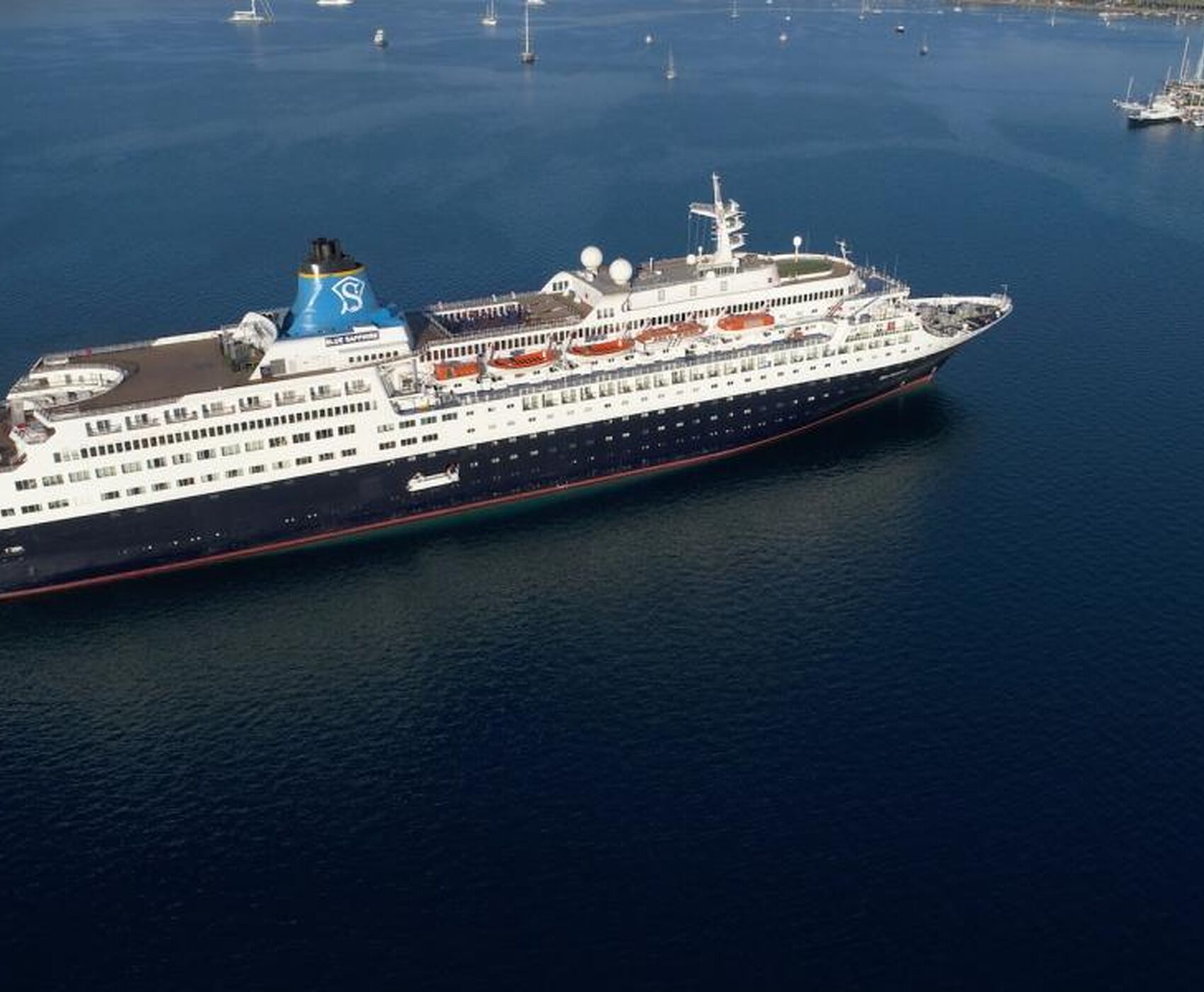 ÇEŞME ÇIKIŞLI SELECTUM BLU CRUISES İLE TEK ADA RODOS