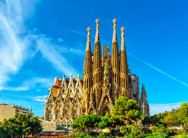Barcelona Turu 3 Gece 4 Gün - Antalya dan AJET ile