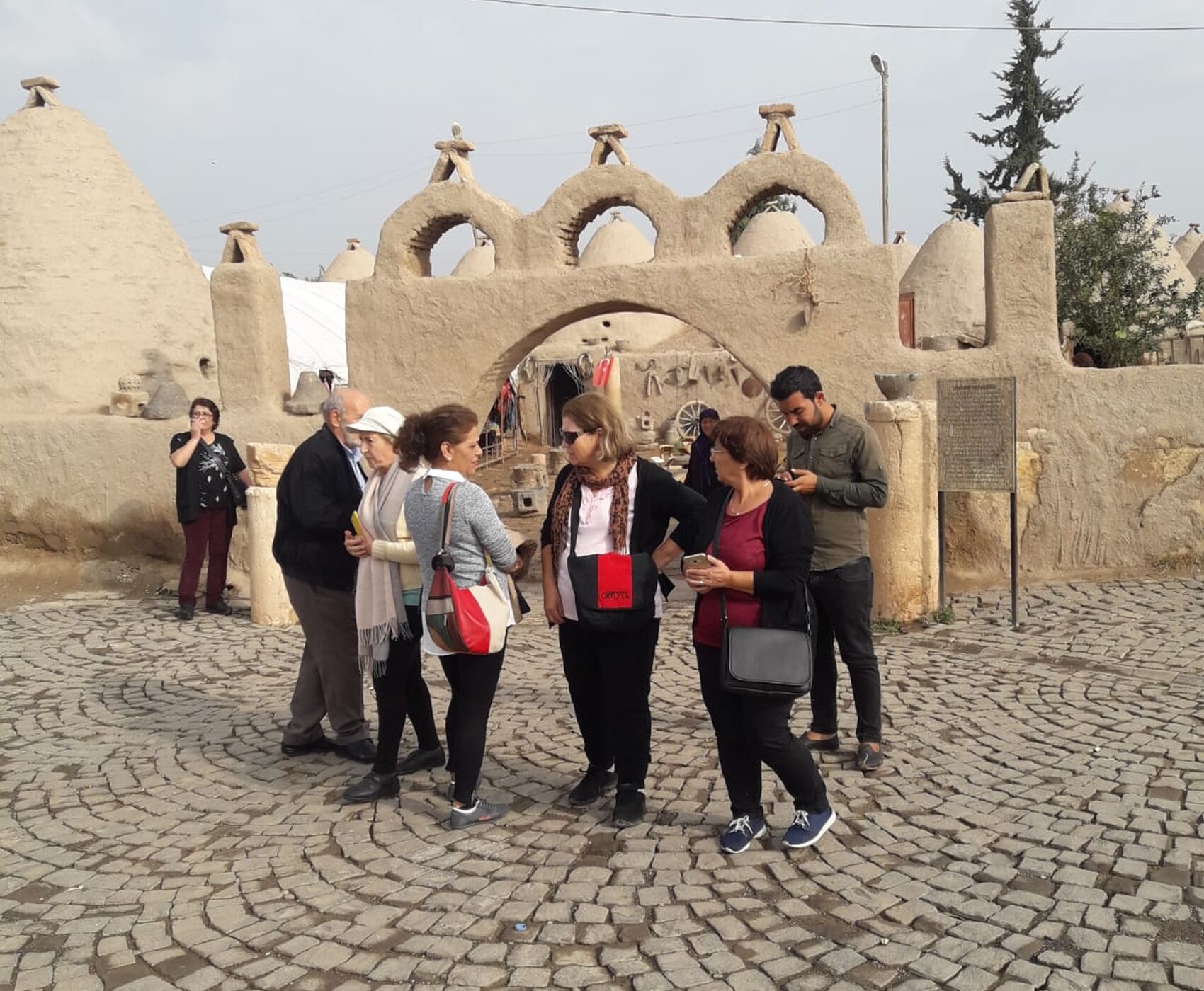 UÇAKLI  MARDİN - MİDYAT TURU