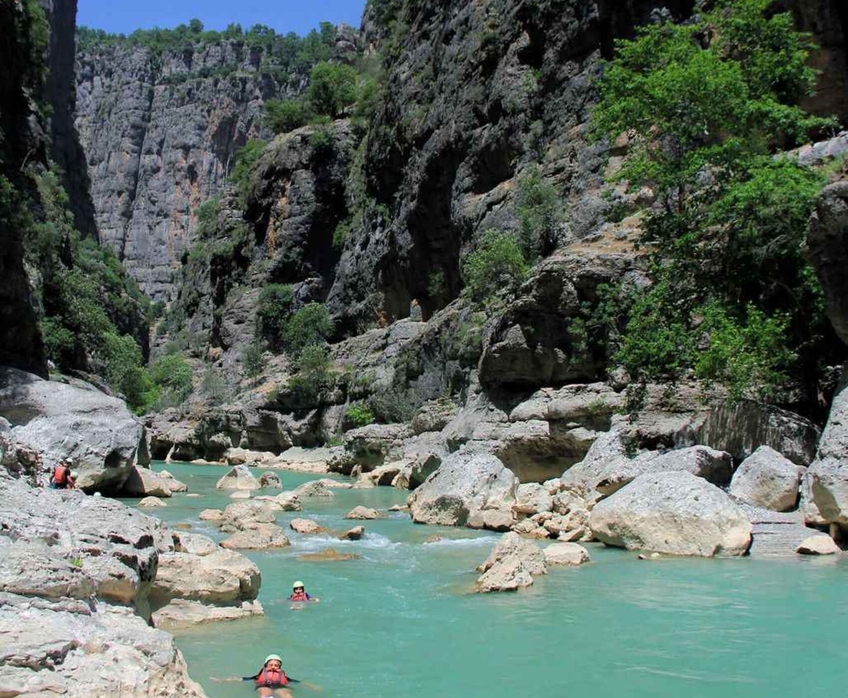 TAZI KANYONU & JEEP SAFARİ & KÖPRÜLÜ KANYON & RAFTİNG