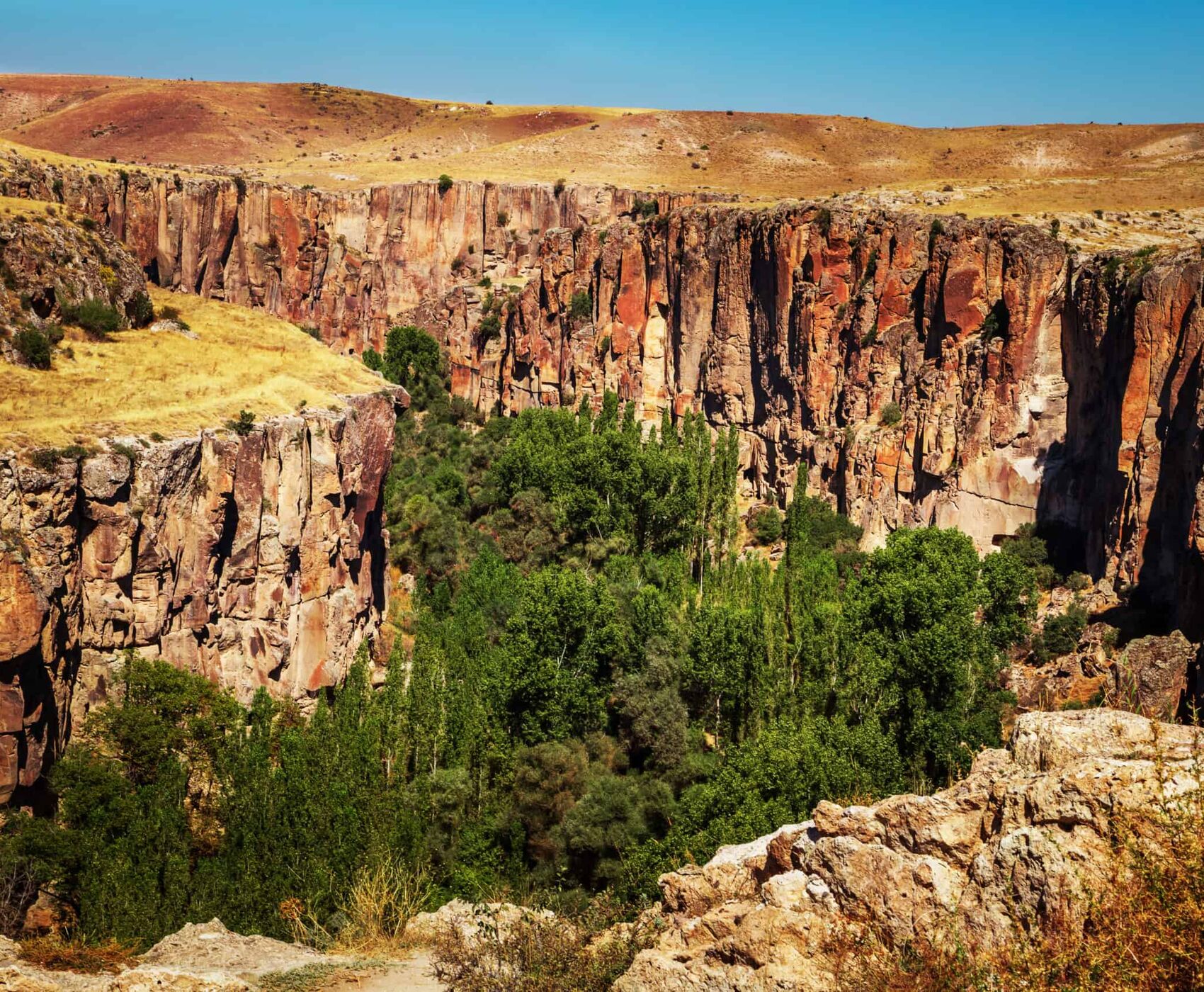 (KAPADOKYA) جولة  في  مدينة  كابادوكيا  ليلثان  وثلات  أيام 