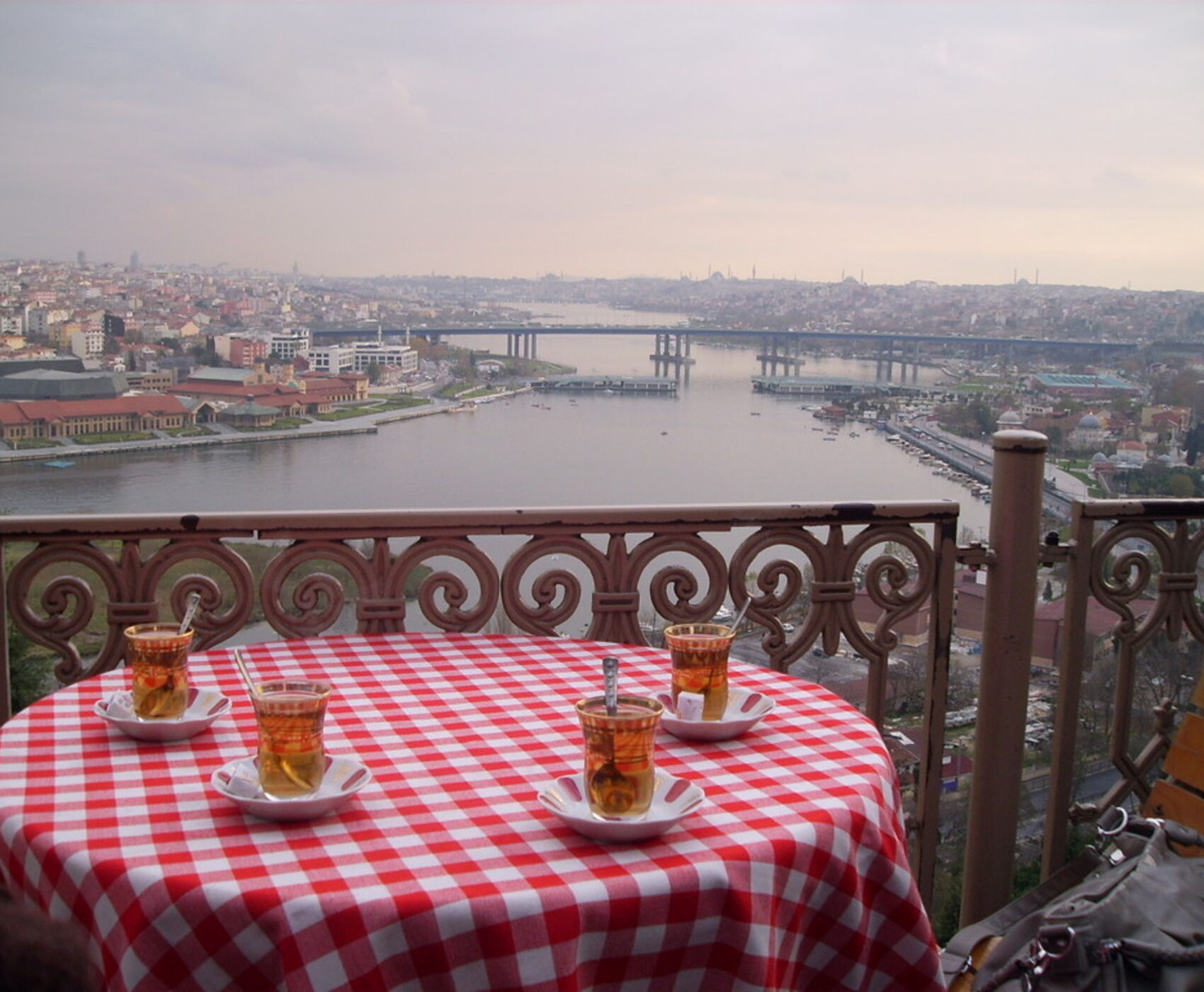 (İSTANBUL TURU ) رحلة اسطنبول بالطائرة