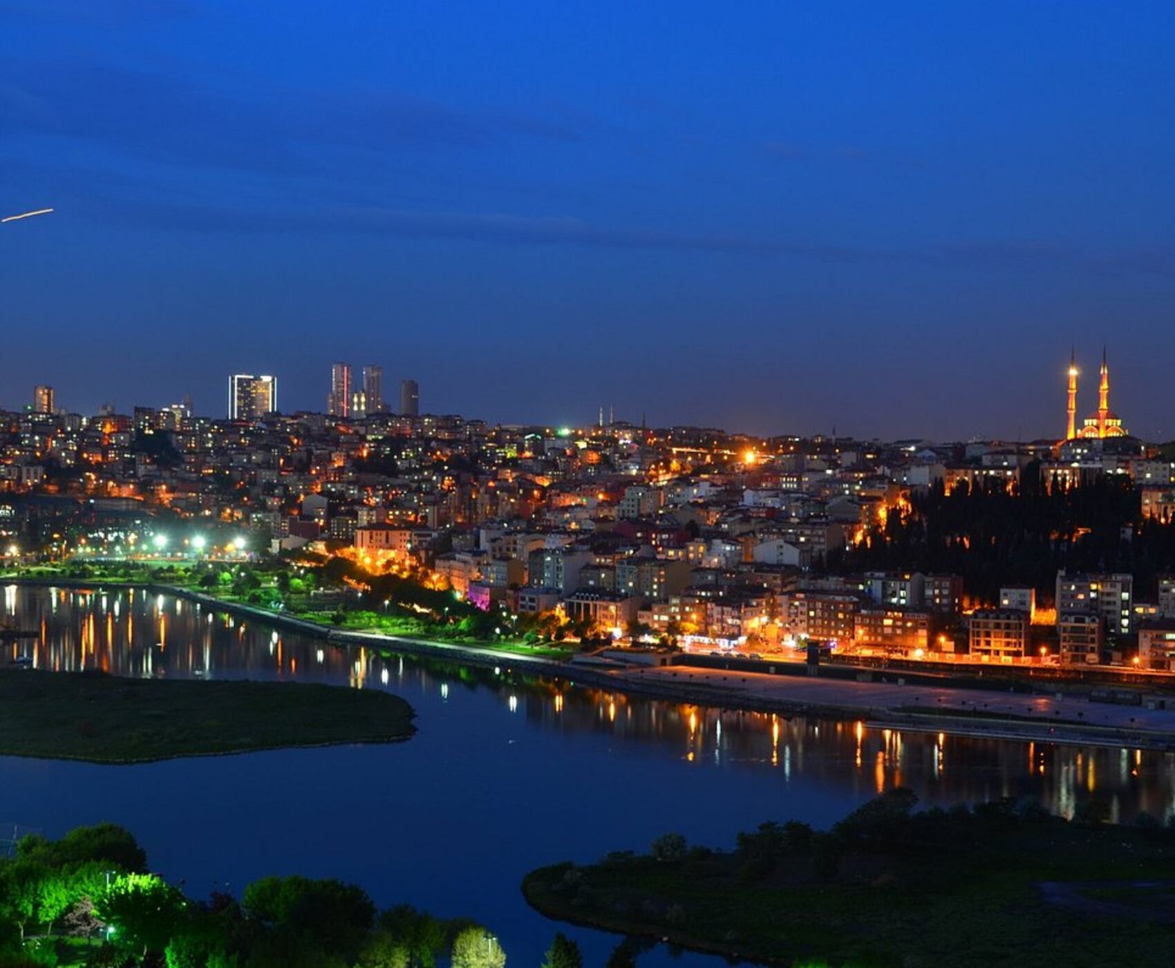 (İSTANBUL TURU ) رحلة اسطنبول بالطائرة